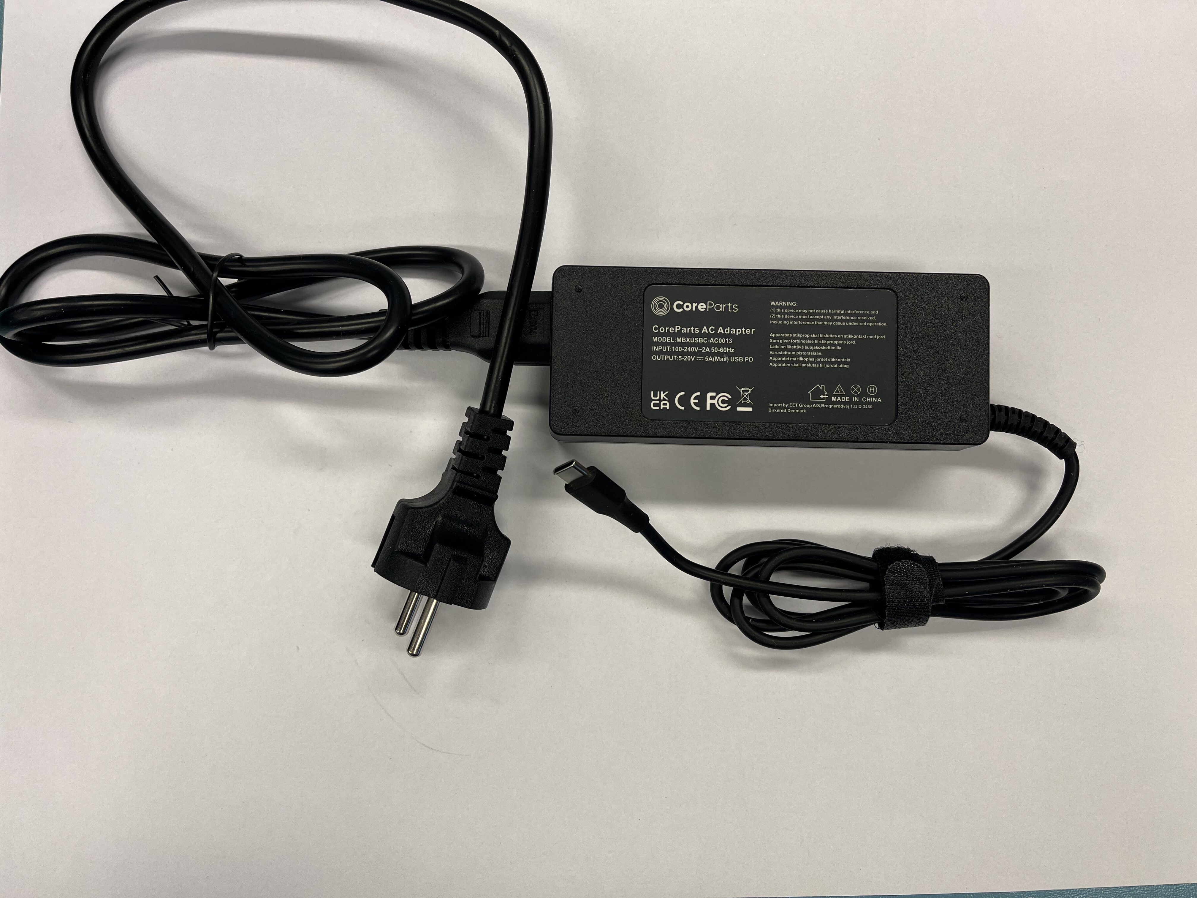 100W USB-C Nätadapter Universal