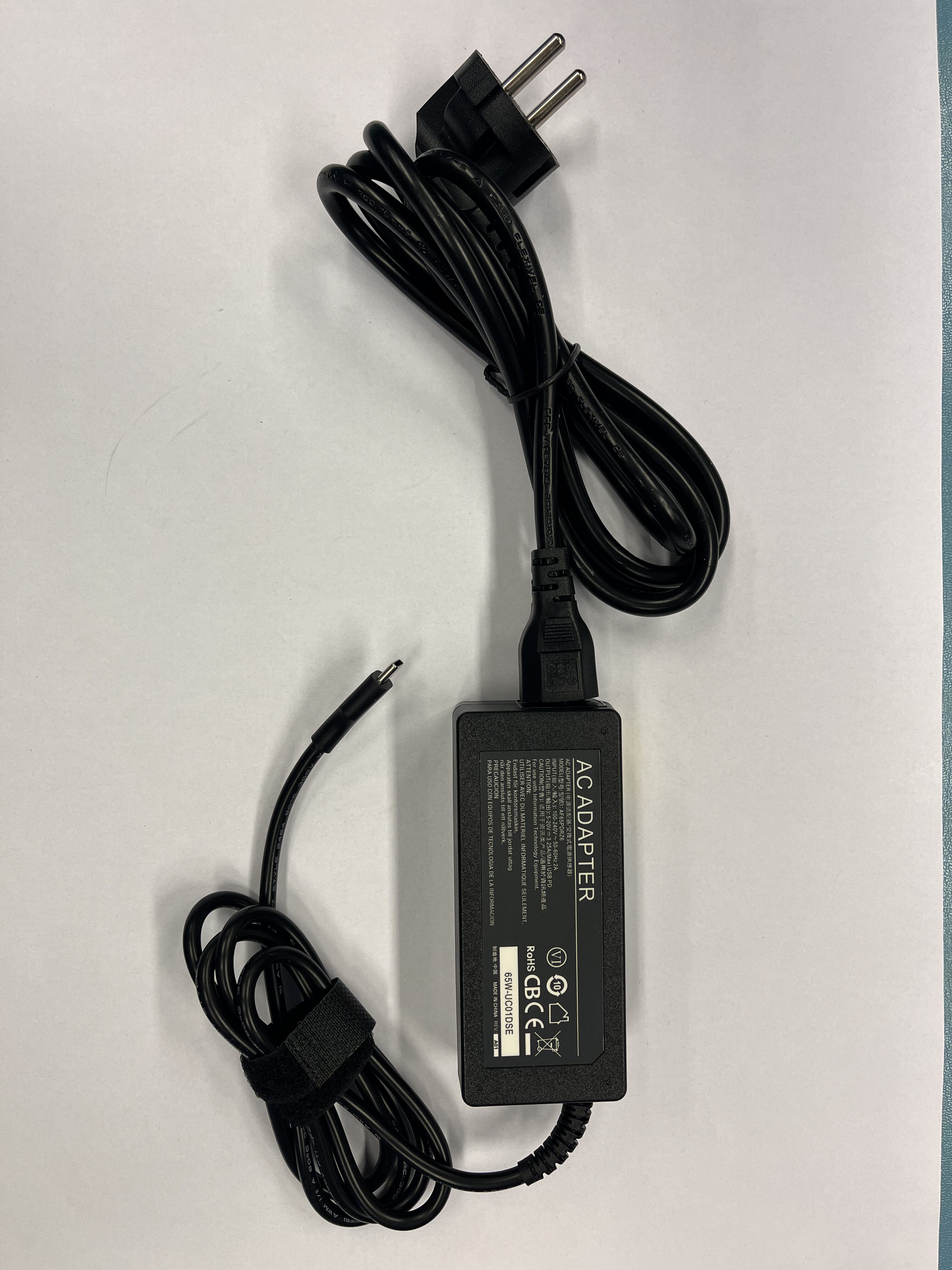 65W USB-C Nätadapter Universal